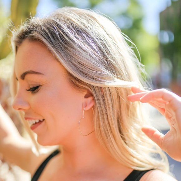 “Party Hearty” Simple Large Hoop Geometric Earring - Picture 5 of 6